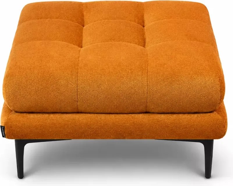 Elegancka pufa Softy z pikowanym siedziskiem oraz nóżkami w kolorze czarnym