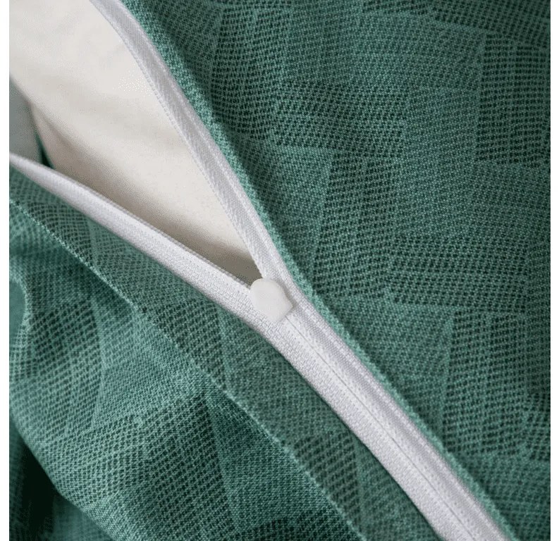 PrzytulneMieszkanie.pl PrzytulneMieszkanie.pl Flanelowa pościel z mikrofibry ZEFELLE ciemnozielona Rozmiar pościeli: 2 szt 70 x 90 cm | 200 x 220 cm