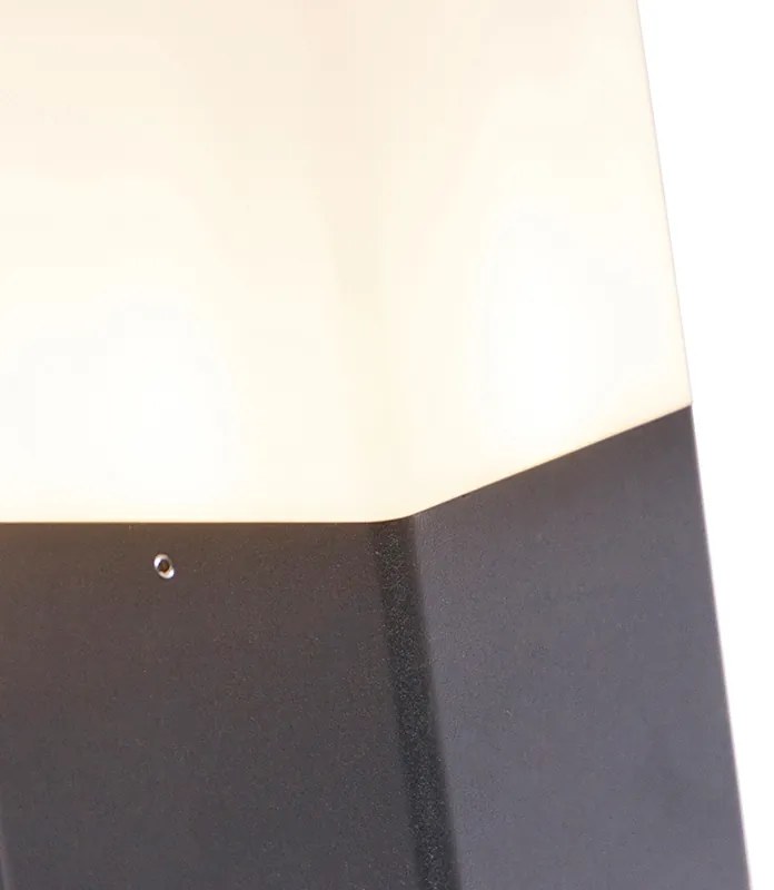 Zewnetrzna Lampa ścienna zewnętrzna czarna z opalizującym białym kloszem IP44 - Denmark Nowoczesny Oswietlenie zewnetrzne