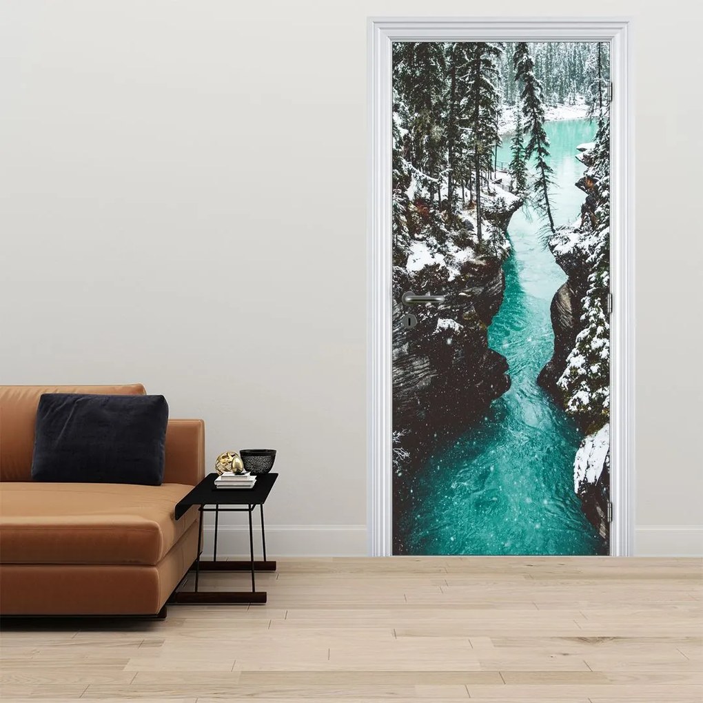 Fototapeta na drzwi - Górska rzeka zimą (95x205cm)