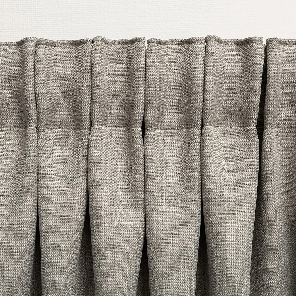 Zasłona zaciemniająca na taśmie marszczącej blackout strukturalny jasny szary 140 x 280 cm 1 szt.