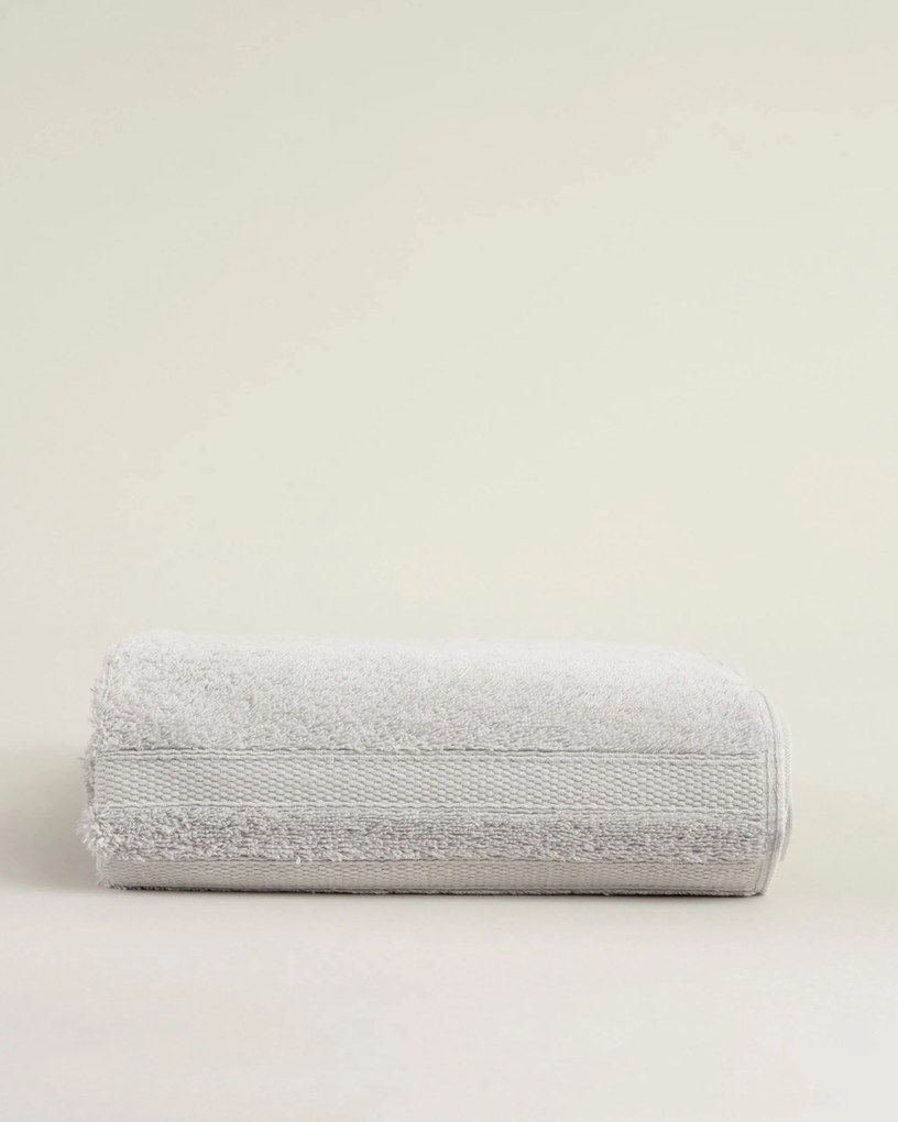 Ręcznik Essence 50x90 cm light grey