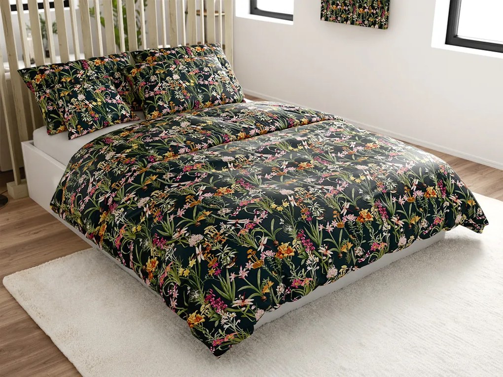 PrzytulneMieszkanie.pl PrzytulneMieszkanie.pl PrzytulneMieszkanie.pl Zestaw 2 szt. pościeli z mikropluszu MYSTIC GARDEN ciemnozielone + prześcieradło z mikropluszu SOFT 180x200 cm białe, podwójne łóżko