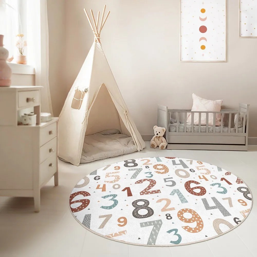 Dziecięcy dywan do zabawy odpowiedni do prania ø100 cm Happy Numbers – Mila Home