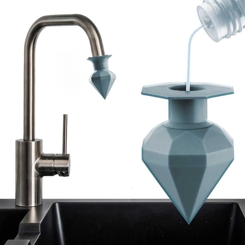 Silikonowa nakładka na kran DIAMENT czyści z kamienia i osadów