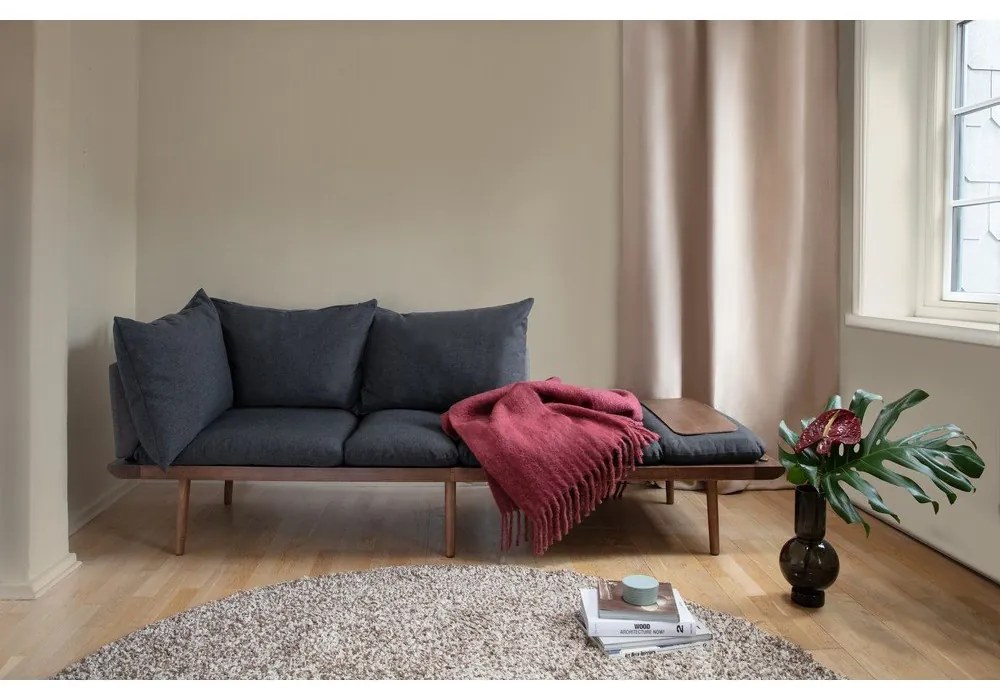 Antracytowa ławka Lounge Around – UMAGE