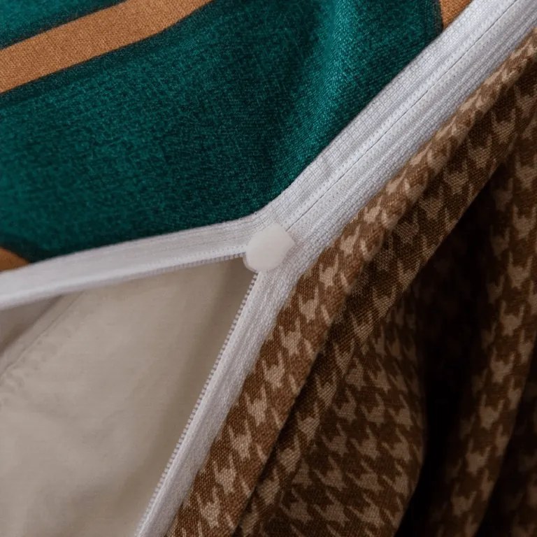 PrzytulneMieszkanie.pl PrzytulneMieszkanie.pl Pościel z mikroflanelu z mikrofibry KERNAL zielona Rozmiar pościeli: 2 szt 70 x 90 cm | 200 x 220 cm