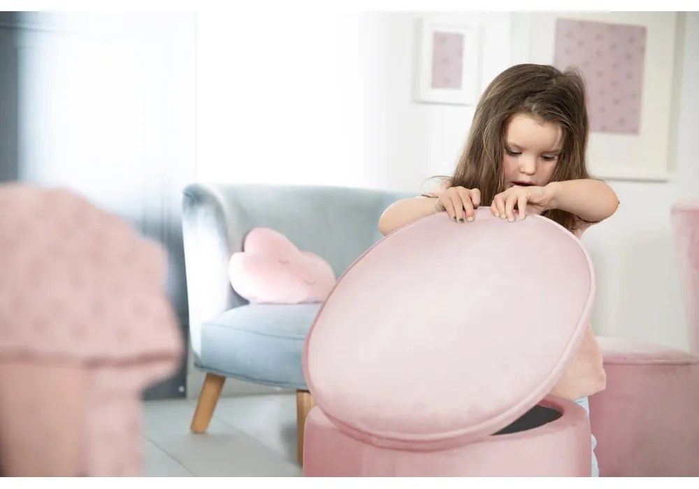 Jasnoróżowy aksamitny puf dziecięcy Lil Sofa – Roba