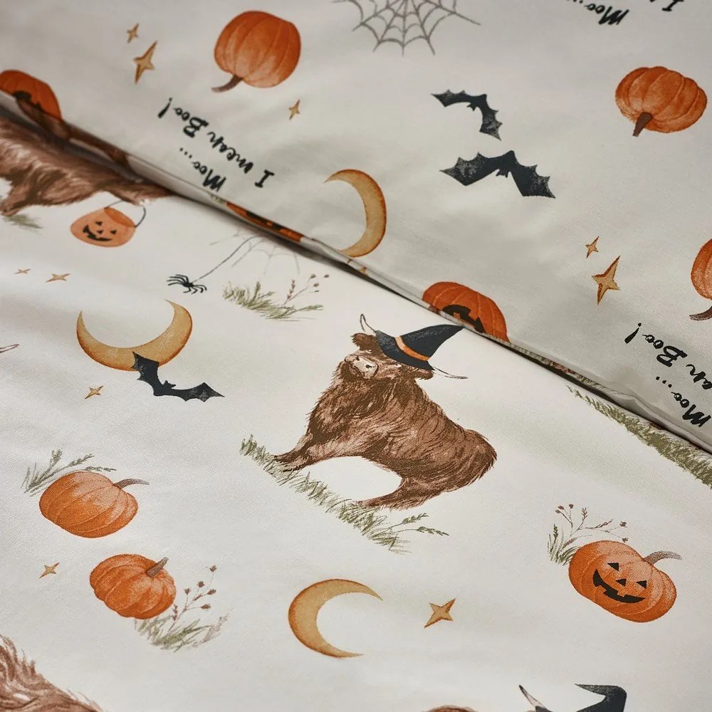 Szarobeżowa pościel dwuosobowa 230x220 cm Halloween Highland Cow – Catherine Lansfield