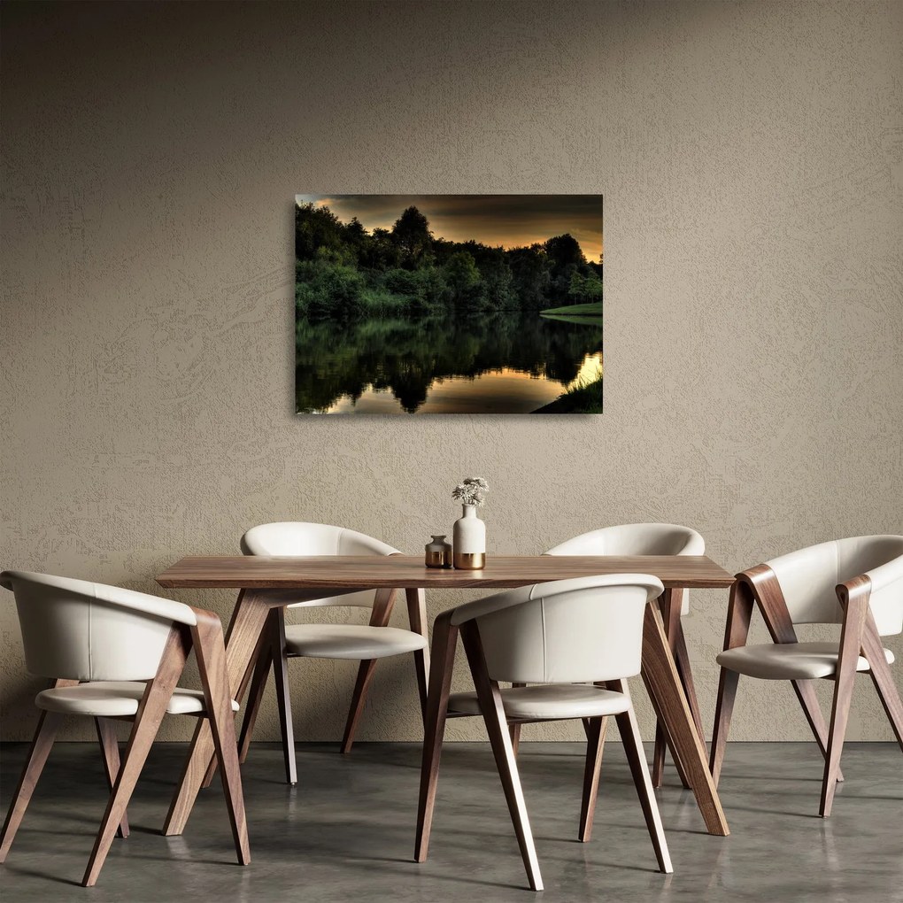 Obraz na szkle - jezioro przy lesie (70x50 cm)