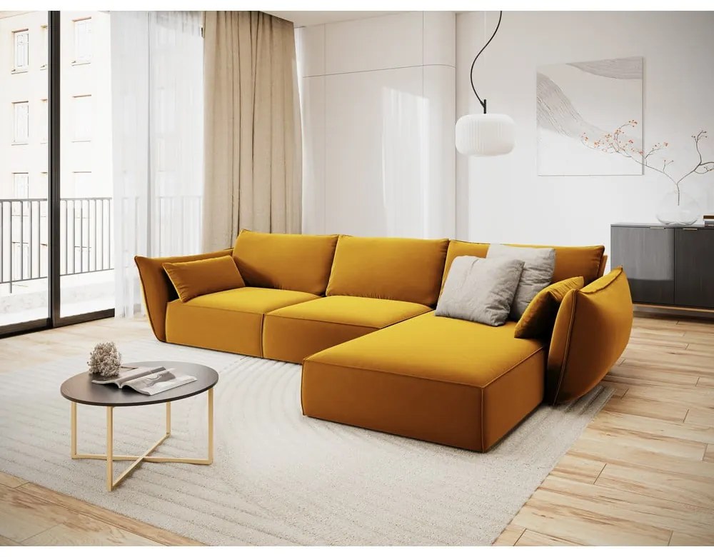 Musztardowy aksamitny narożnik (prawostronny/z szezlongiem) Vanda – Mazzini Sofas