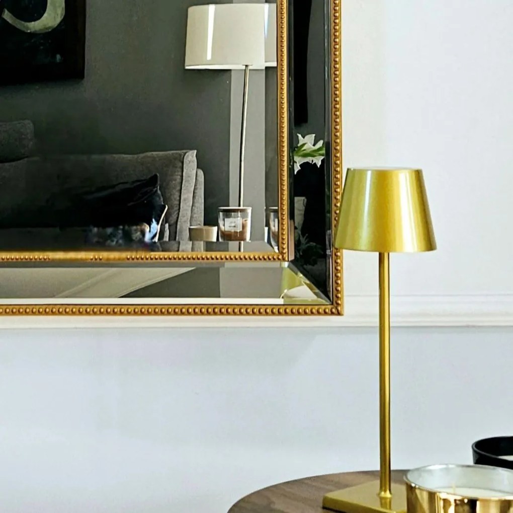 Lustro w lustrzanej ramie, kolor złoty, 64x74cm