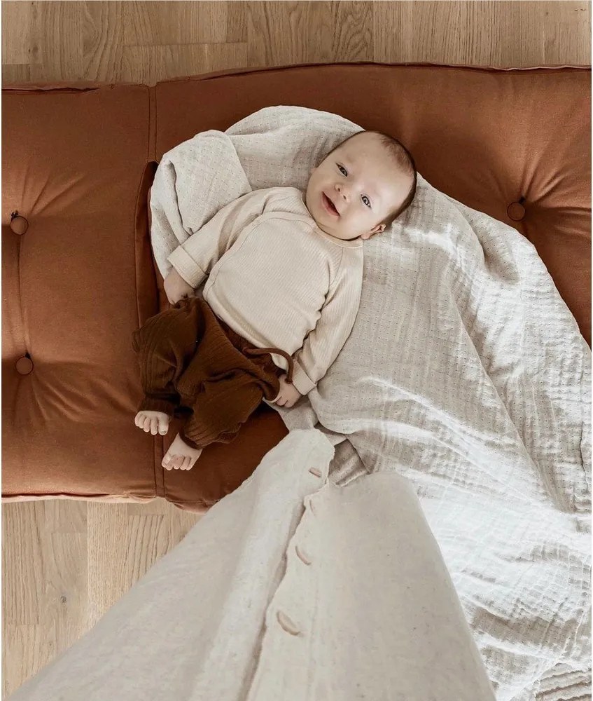 Dziecięcy fotel rozkładany s taburetkou Karup Design Mini Cube Creamy