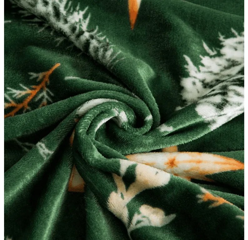 PrzytulneMieszkanie.pl PrzytulneMieszkanie.pl PrzytulneMieszkanie.pl Zestaw pościeli z mikropluszu GREEN CHRISTMAS zielony + prześcieradło z mikropluszu SOFT 180x200 cm biały, podwójne łóżko