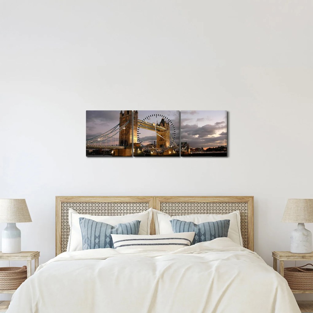 Obraz - Tower Bridge nocą (z zegarem) (90x30 cm)