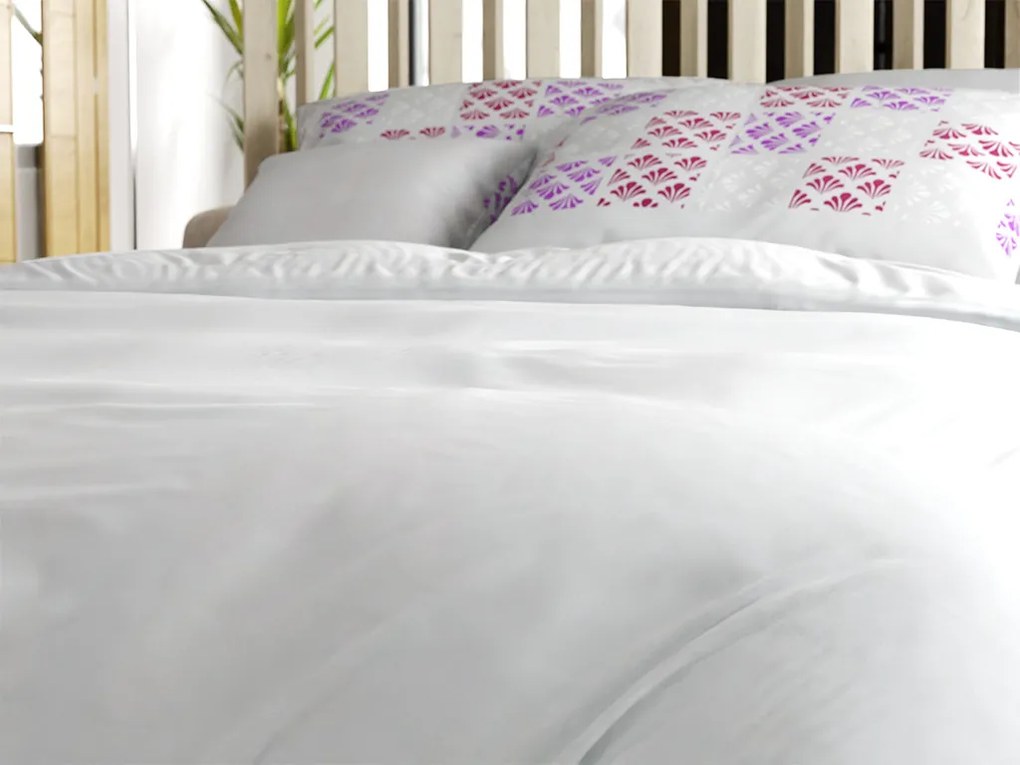 PrzytulneMieszkanie.pl PrzytulneMieszkanie.pl Pościel z mikrosatyny VELLARI, jasnoszara Rozmiar pościeli: 70 x 90 cm | 140 x 200 cm