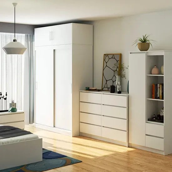 Biała szafa z nadstawką i przesuwnymi drzwiczkami N6-H95