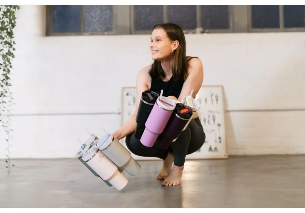 Ciemnofioletowy termos ze słomką ze stali nierdzewnej 1,18 l Quencher H2.0 FlowState Tumbler Plum – Stanley