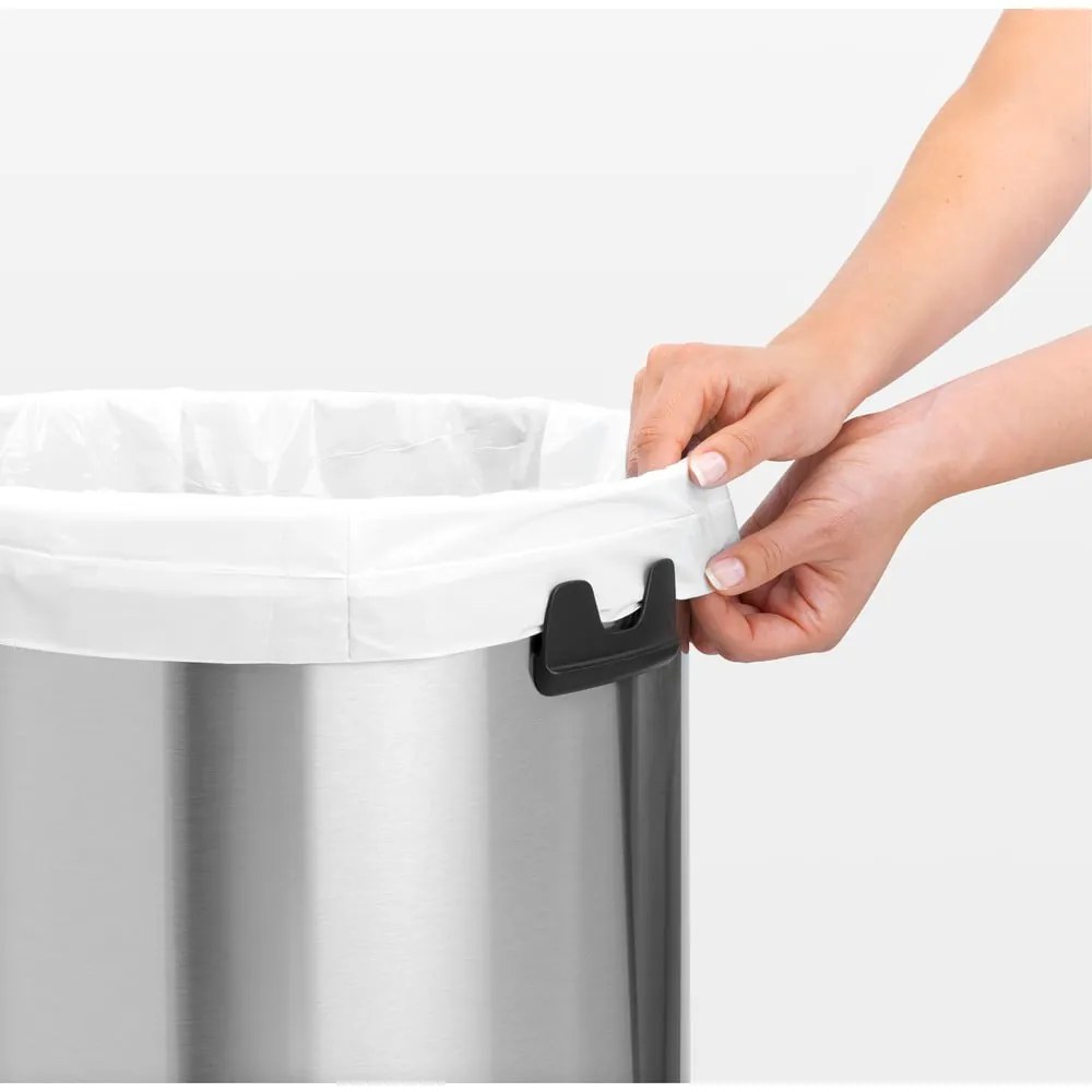 Stalowy kosz na śmieci w kolorze matowego srebra 60 l Push Bin – Brabantia