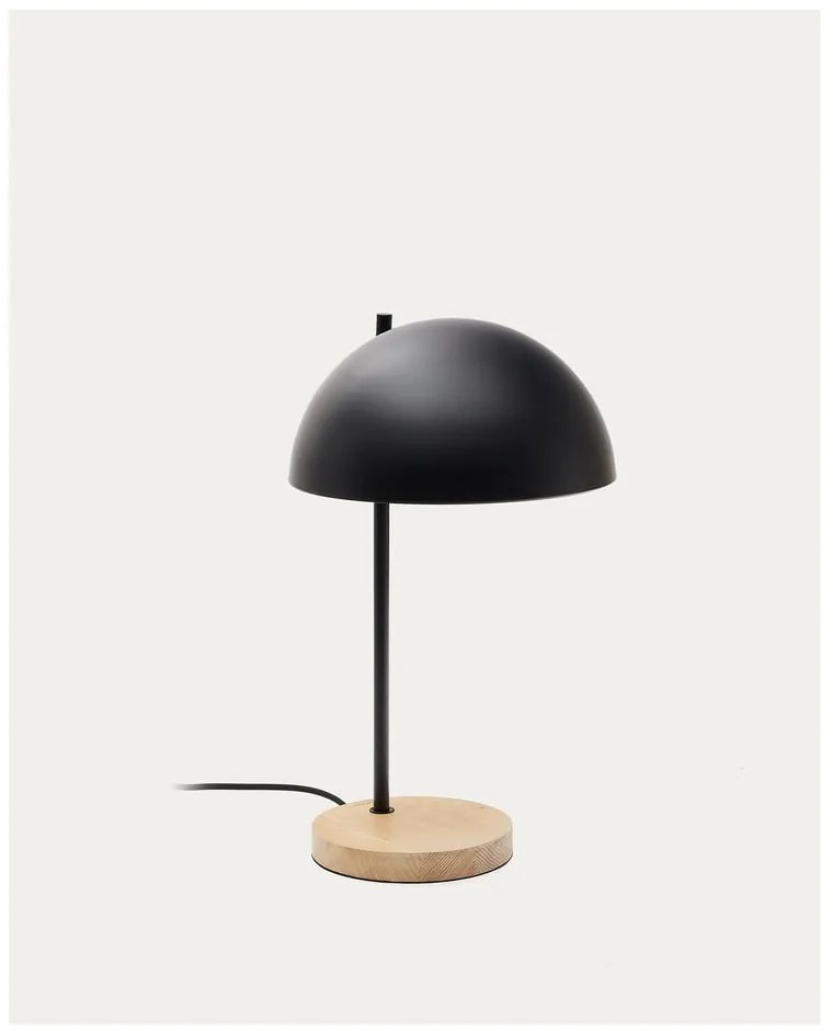Czarna/w naturalnym kolorze lampa stołowa z metalowym kloszem (wysokość 48,5 cm) Catlar – Kave Home