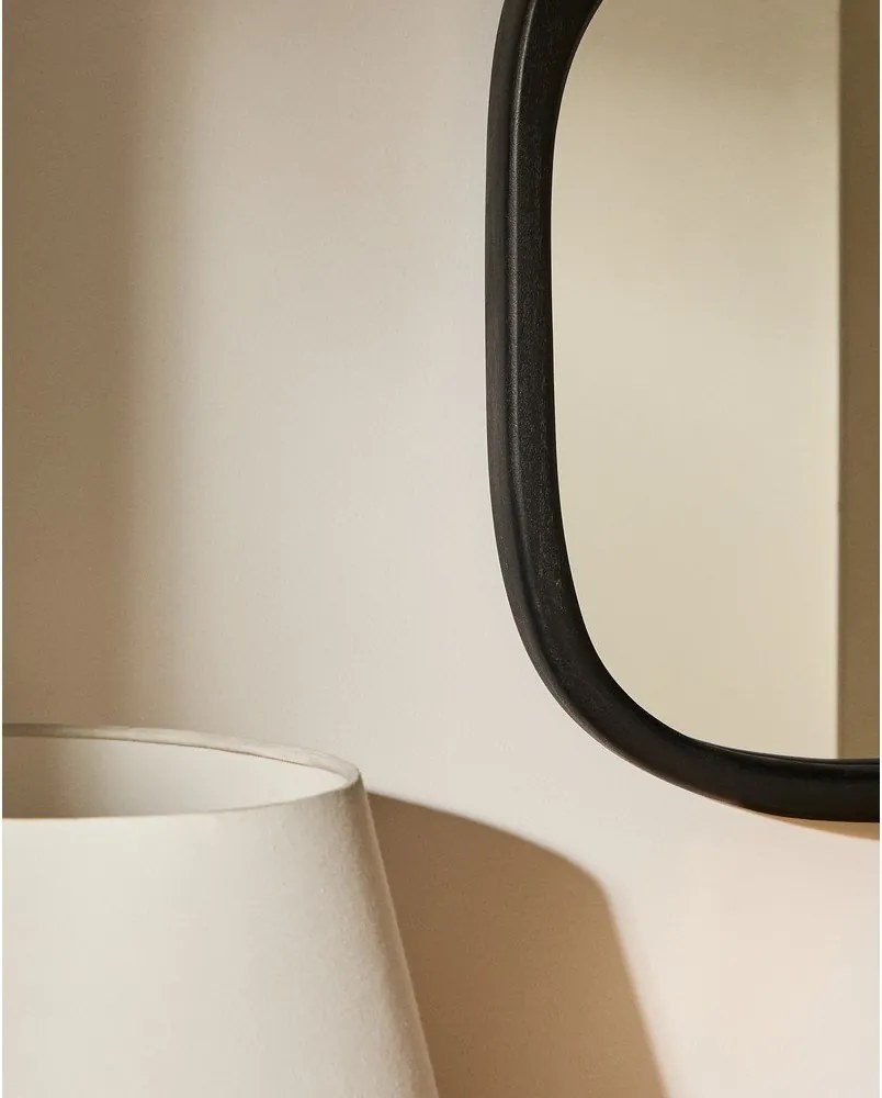 Lustro ścienne z drewnianą ramą 45,5x47 cm Alura – Kave Home