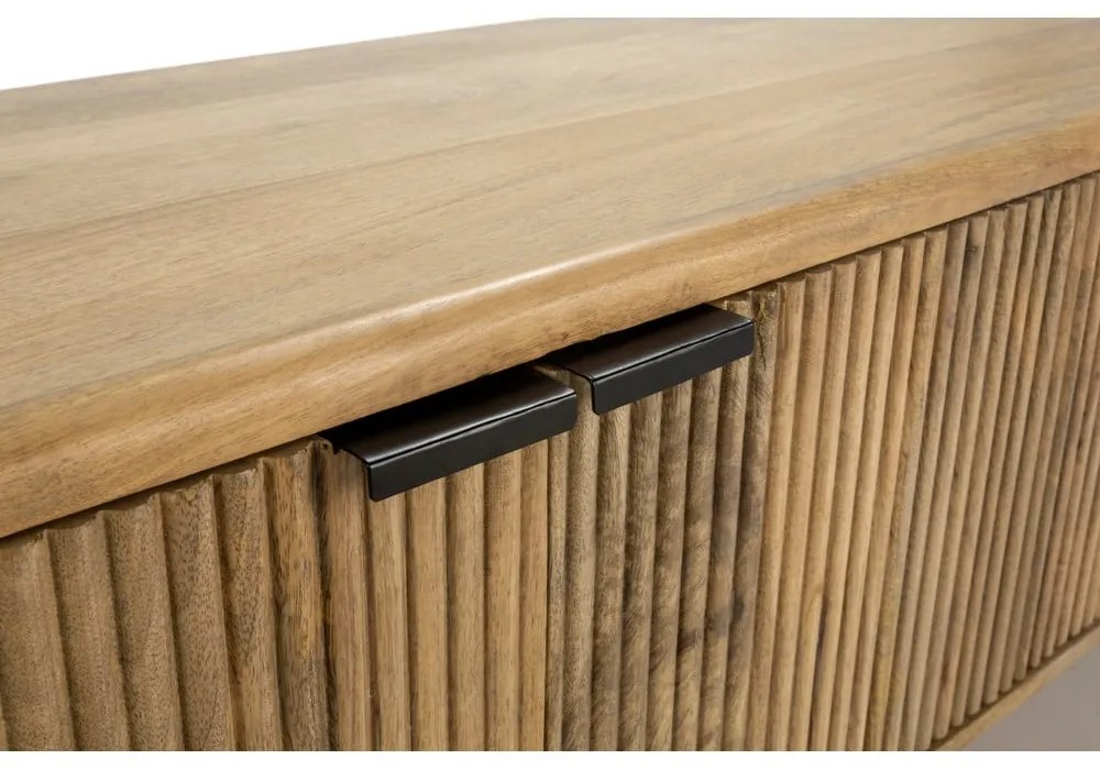 Szafka pod TV z litego drewna mango w naturalnym kolorze 145x50x40 cm Mundra – MOME