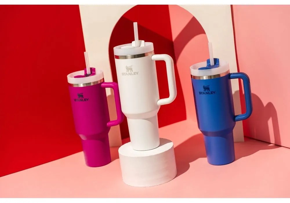 Biały termos ze słomką ze stali nierdzewnej 1,18 l Quencher H2.0 FlowState Tumbler Frost – Stanley