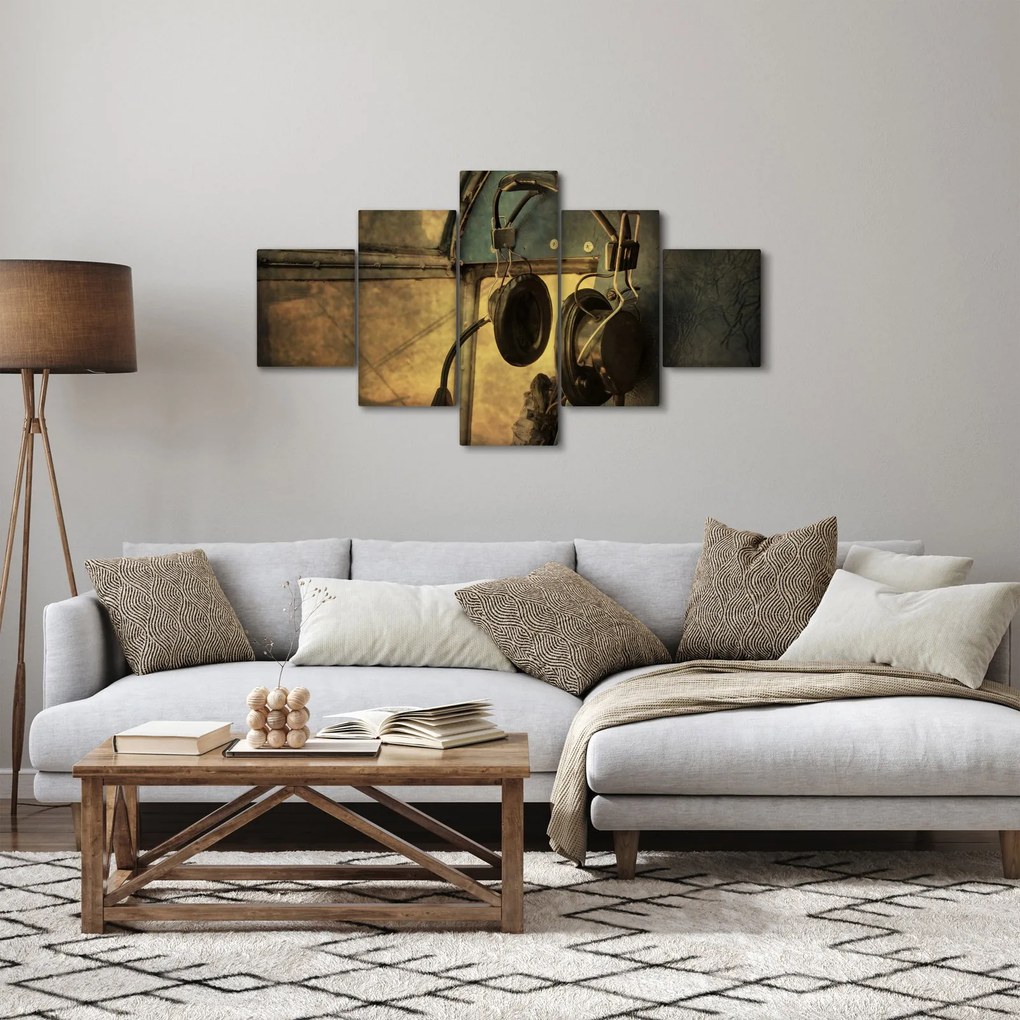 Obraz - Słuchawki lotnicze w stylu vintage (125x70 cm)