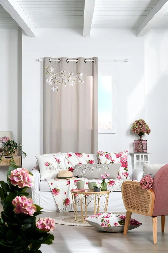 Narzuta bawełniana z kwiecistym wzorem 125 x 150 cm