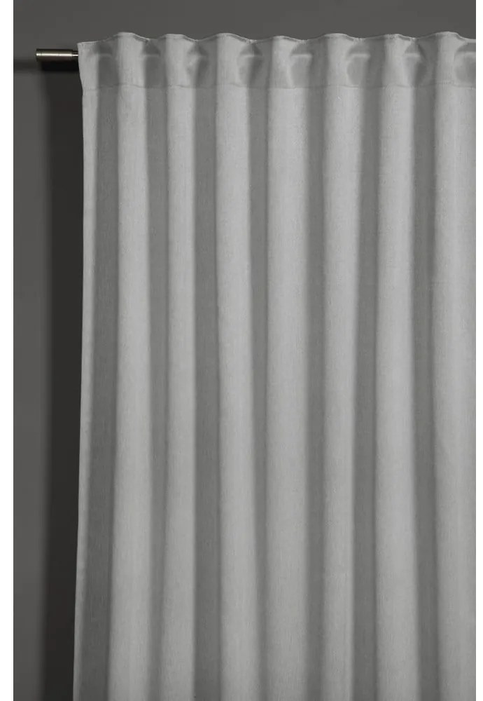 Szara zasłona zaciemniająca 130x245 cm Blackout – Gardinia