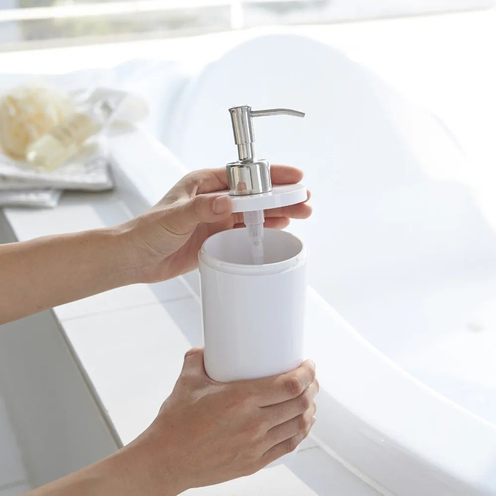 Biały plastikowy dozownik do mydła 500 ml Round – YAMAZAKI