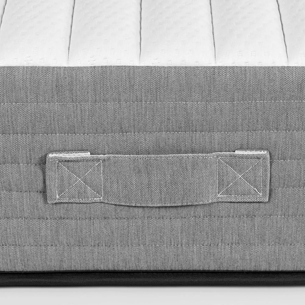 Twardy materac sprężynowy 140x190 cm Juno – Kave Home