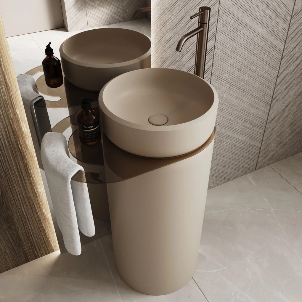 Umywalka z konglomeratu wolnostojąca okrągła z półką szklaną na ręcznik 85 x 40 cm RONA bez przelewu | Różne kolory półki : Kolor szkła - Brązowy, Kolor umywalki RONA - Biały matowy, Podłączenie syfonu - Do podłogi, Półka - Szklana