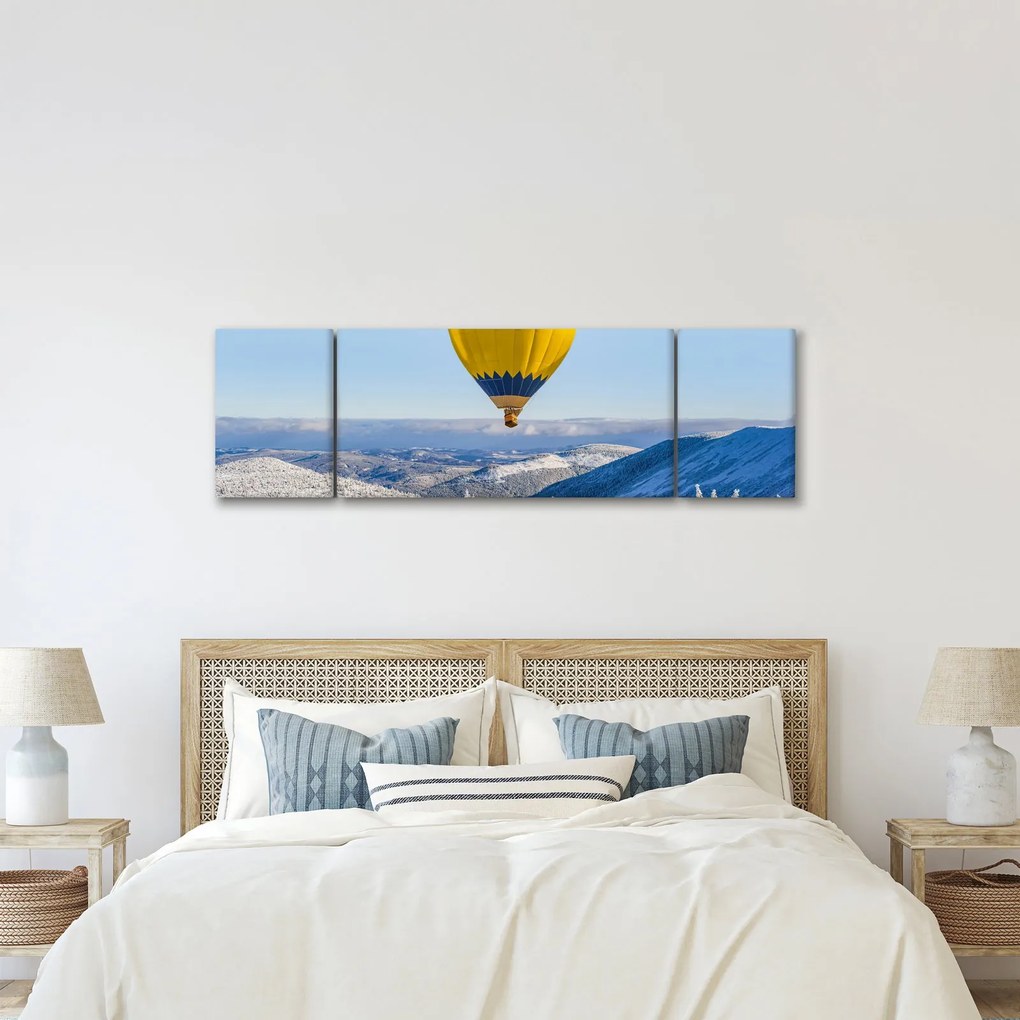 Obraz - Lot nad zimowym krajobrazem (170x50 cm)