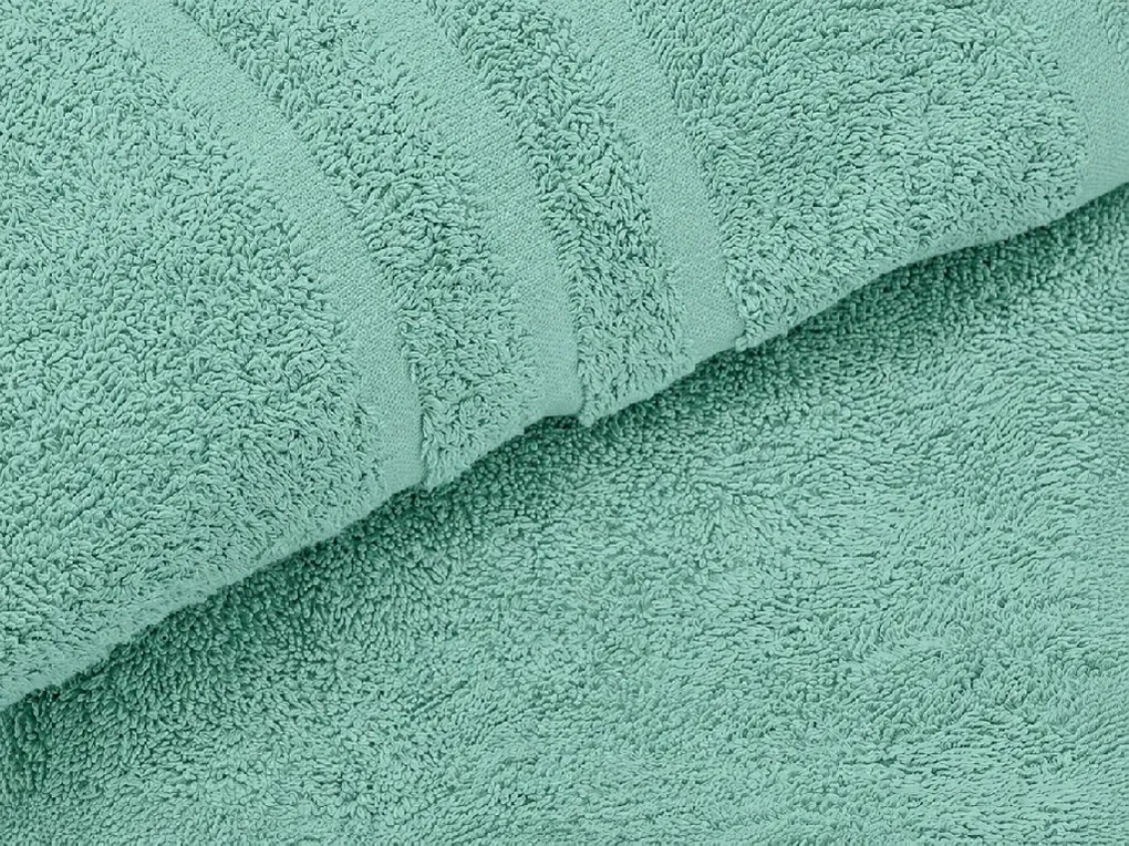 Ręcznik kąpielowy CLASSIC COLOR 70 x 140 cm miętowy, 100% bawełna