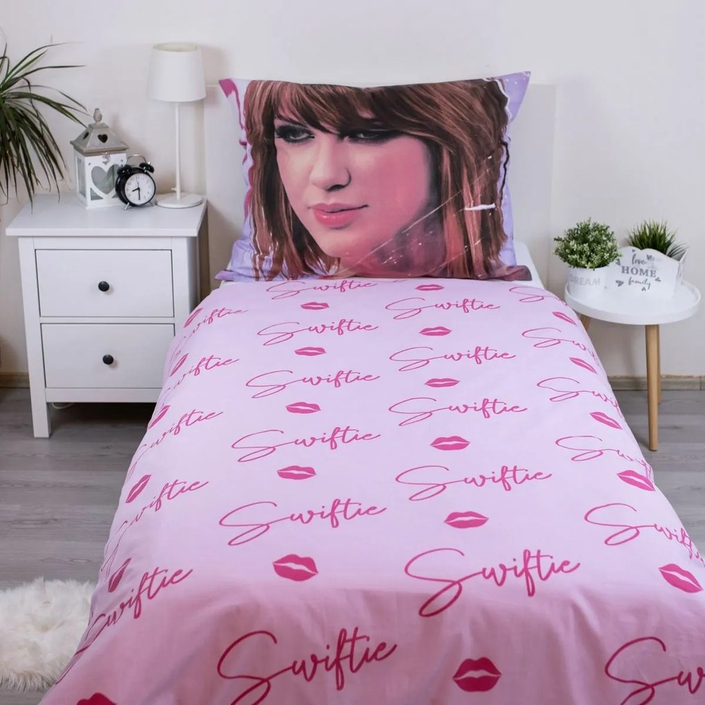 Jerry Fabrics Pościel bawełniana Swiftie, 140 x 200 cm, 70 x 90 cm