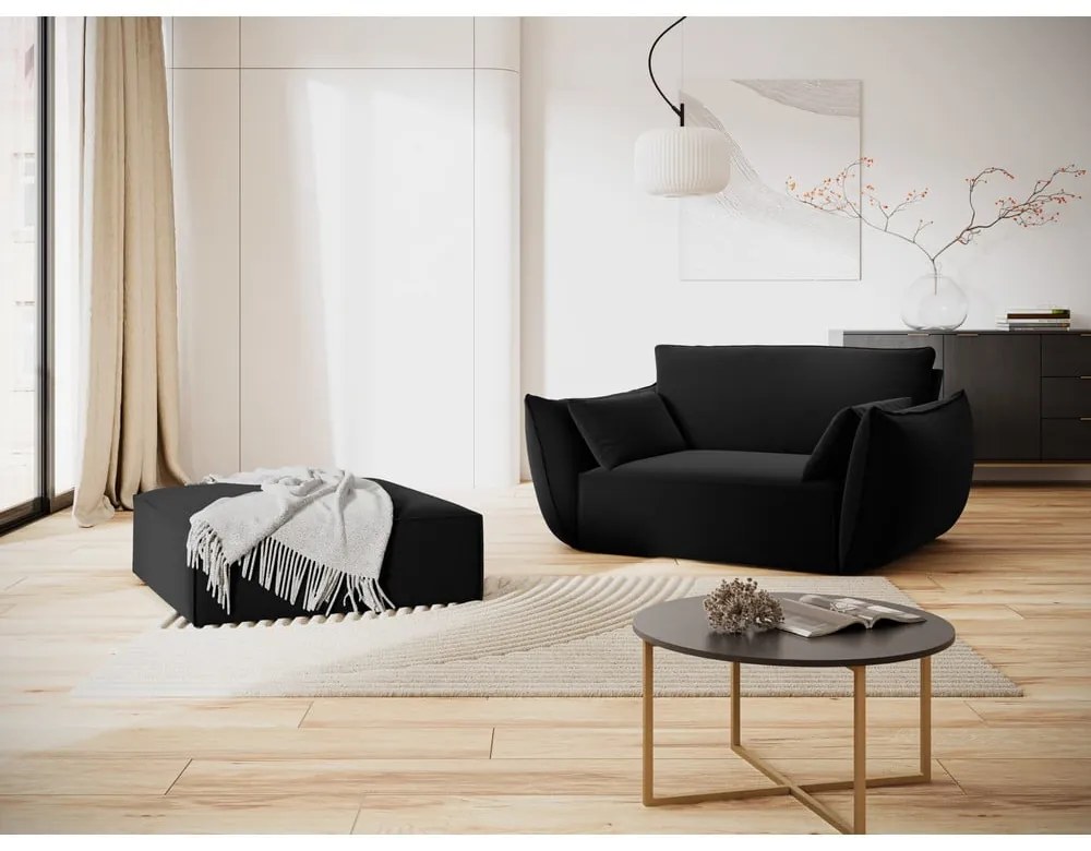 Czarny aksamitny podnóżek Vanda – Mazzini Sofas