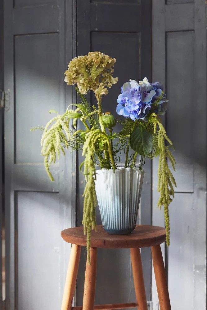 Jasnoniebieski ceramiczny wazon (wysokość 20,5 cm) Hammershøi – Kähler Design