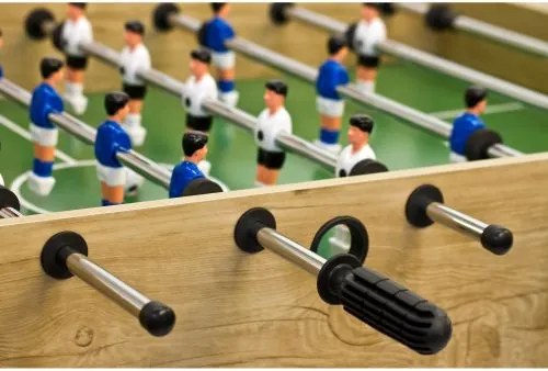 Piłkarzyki stół piłkarski BELFAST 121 x 101 x 79 cm jasne drewo