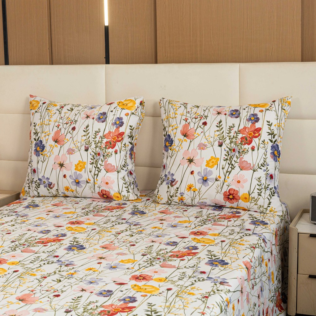 PrzytulneMieszkanie.pl PrzytulneMieszkanie.pl Pościel z mikrofibry WILDFLOWERS kolorowa Rozmiar pościeli: 70 x 90 cm | 140 x 220 cm