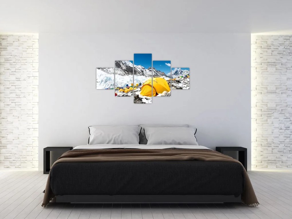Obraz - Kemping w górach (125x70 cm)