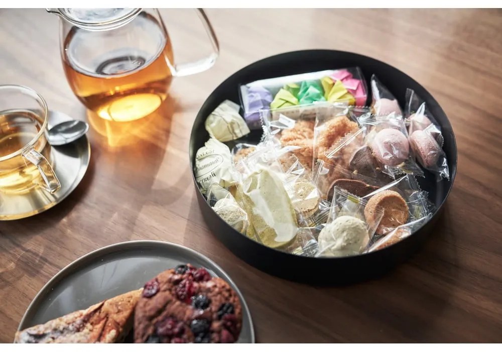 Czarny metalowy pojemnik z pokrywką ø 22x6 cm Rin – YAMAZAKI