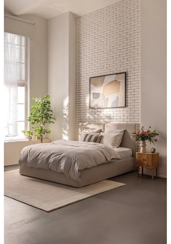 Beżowe tapicerowane łóżko dwuosobowe ze schowkiem i stelażem 180x200 cm Thessa Bold – Bonami Selection