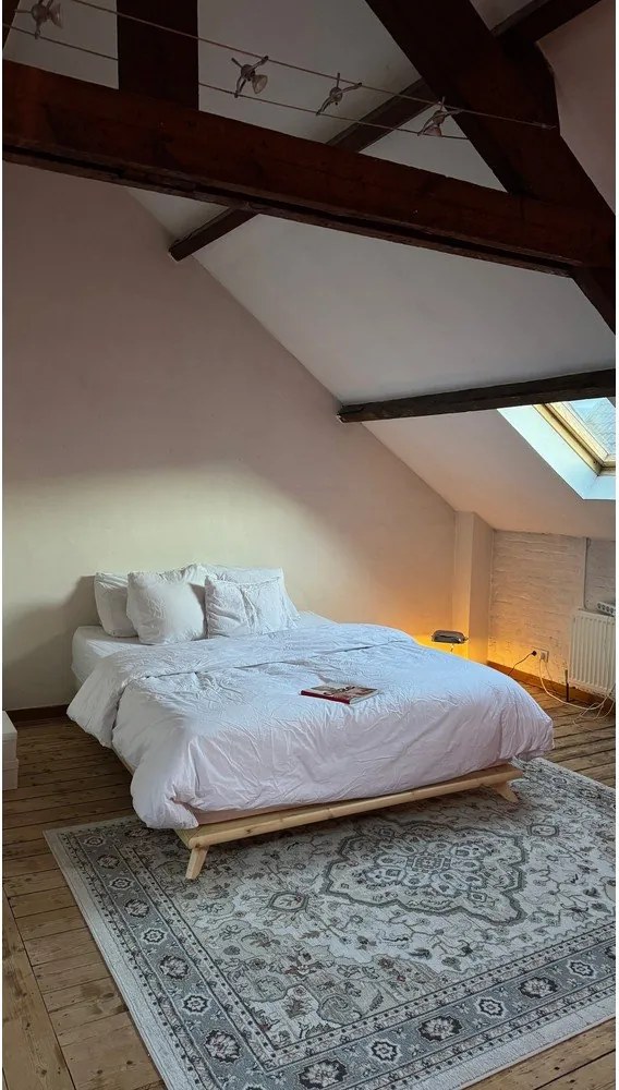 Łóżko dwuosobowe z drewna sosnowego ze stelażem 180x200 cm Senza – Karup Design