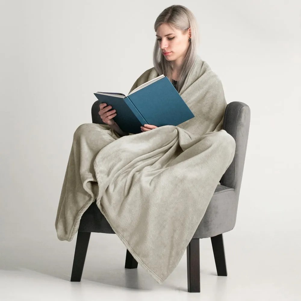 Beżowy koc z mikropluszu 160x210 cm Mic – Restilo