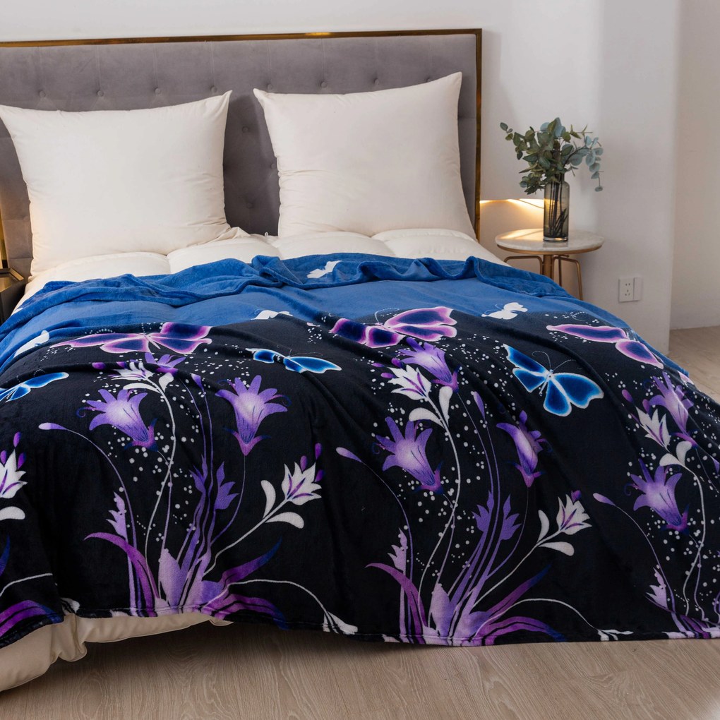 Koc z mikropluszu VIOLET BUTTERFLY ciemnoniebieski Rozmiar: 200 x 220 cm