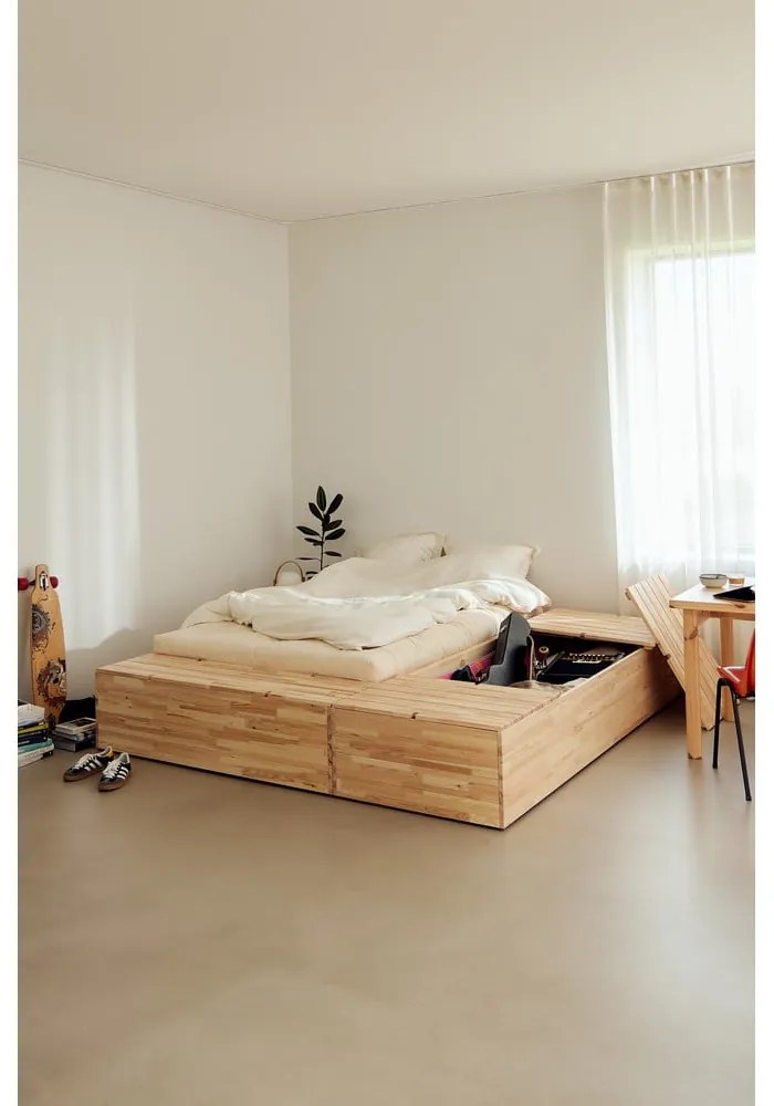 Łóżko dwuosobowe z litego drewna sosnowego ze schowkiem i stelażem 140x200 cm Basement Bed – Karup Design