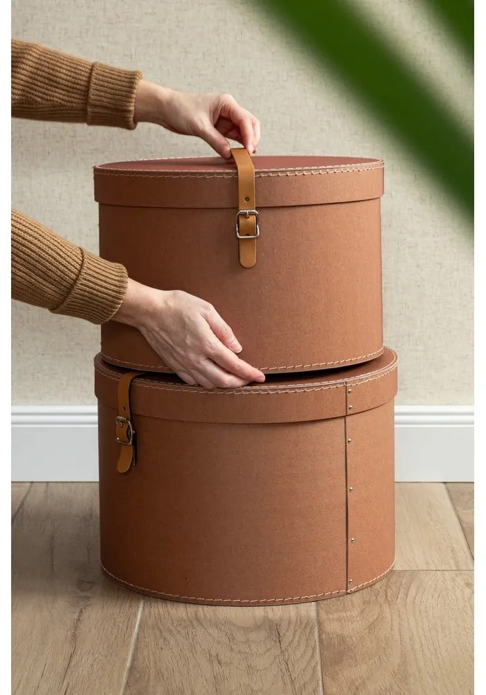 Brązowe kartonowe pojemniki zestaw 2 szt. z pokrywką ø 37,5x25 cm Rut Restore Paper Laminate – Bigso