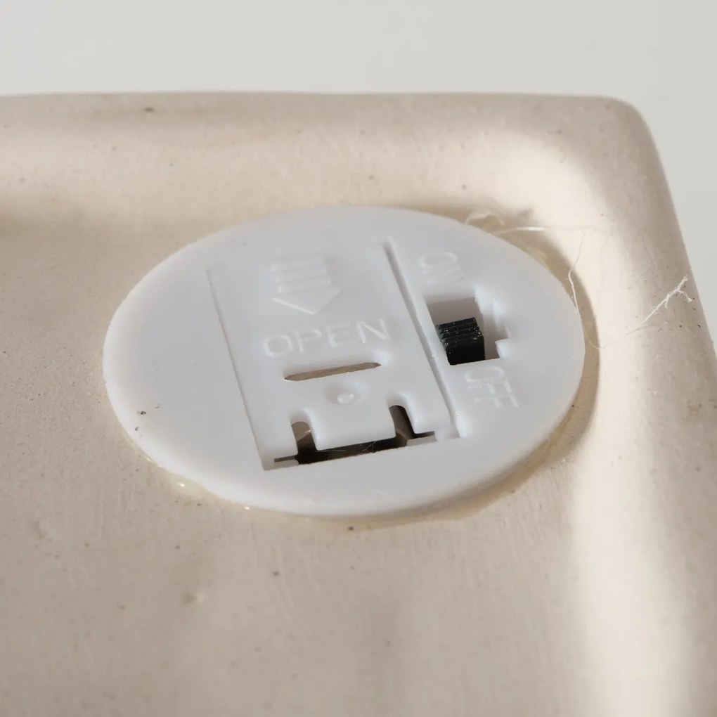Dekoracja domek z kamionki z oświetleniem LED, 10,5 cm