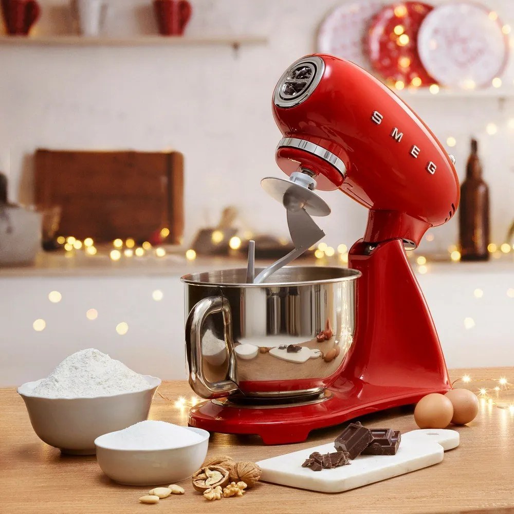 Czerwony robot kuchenny 50's Retro Style – SMEG
